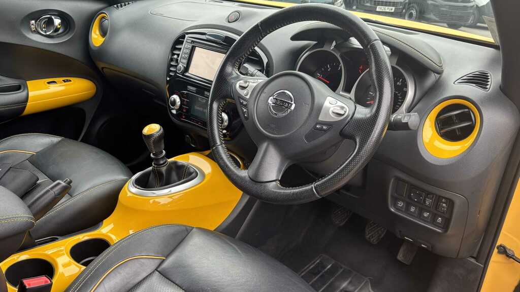 Nissan Juke 1.5 Dci Tekna 2017 NV17VZZ Yellow #6