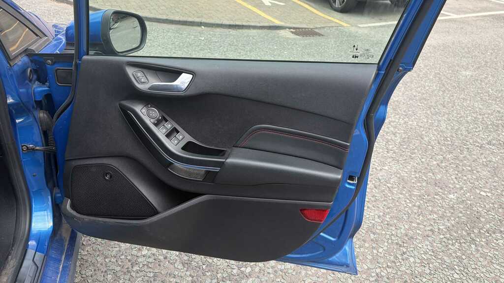Ford Fiesta 1.0 Ecoboost Hybrid Mhev 125 St-line Edition #15