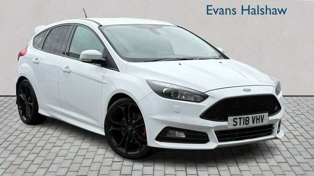 Ford Focus 2.0 Tdci 185 St-3 Navigation 2018 White