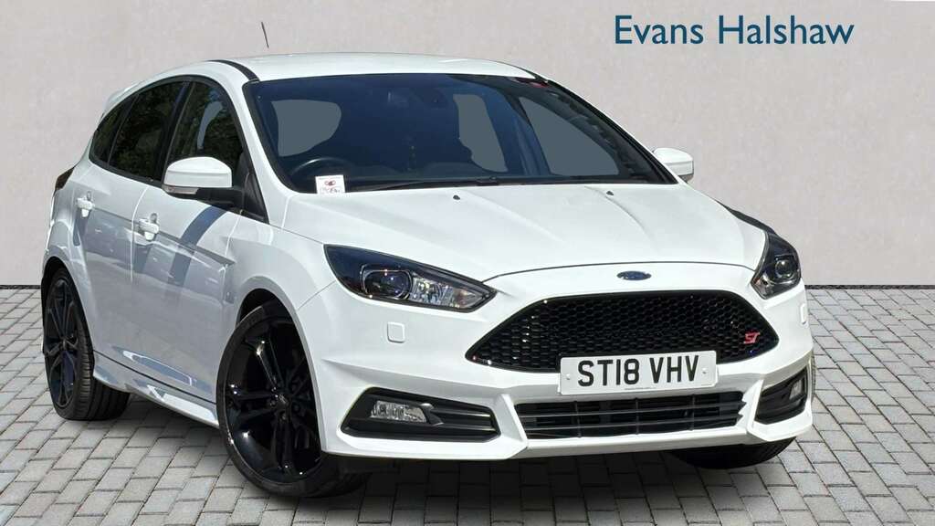 Ford Focus 2.0 Tdci 185 St-3 Navigation 2018 White