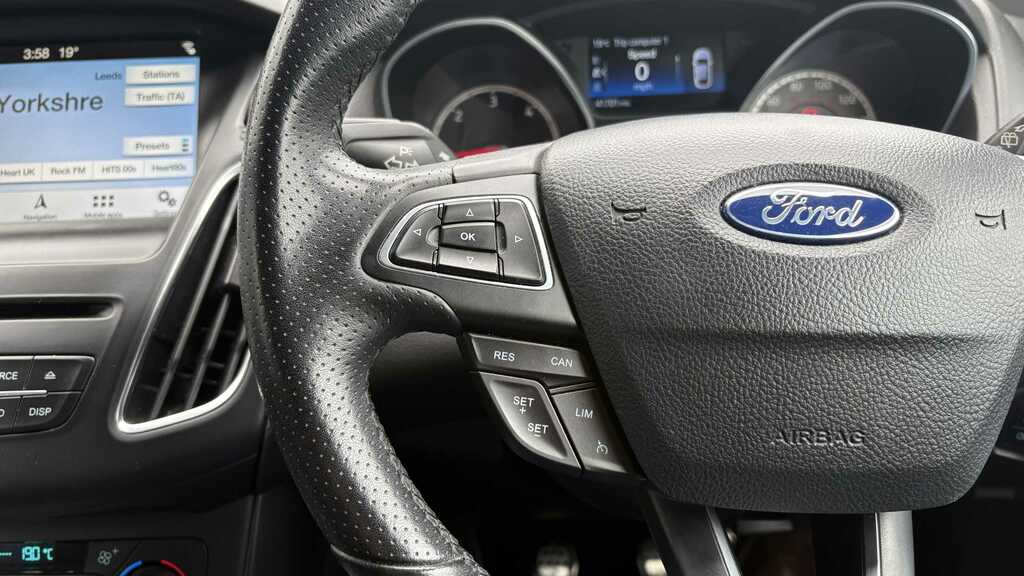 Ford Focus 1.0T Ecoboost Zetec Edition Euro 6 Ss Silver #14