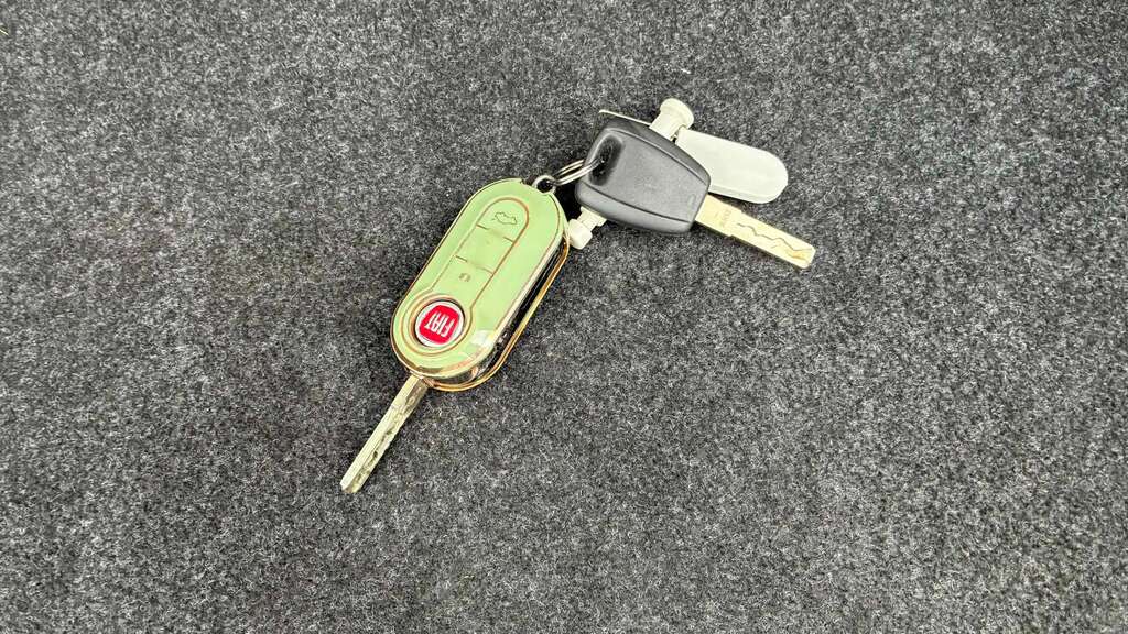 Fiat 500 Hatchback 1.2 500 My17 1.2 69Hp S, Red #33