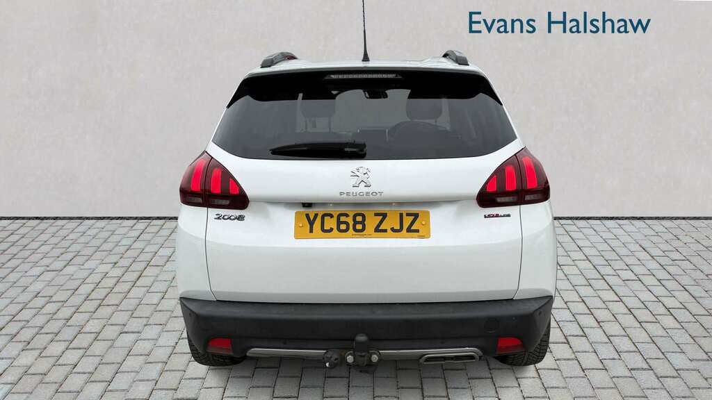 Peugeot 2008 1.6 Bluehdi 100 Gt Line 2018 White #5