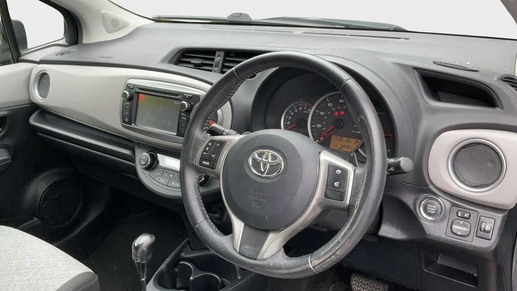 Toyota Yaris Hatchback 1.33 Dual Vvt-i Tr Multidrive S Euro 5 5 Grey #6
