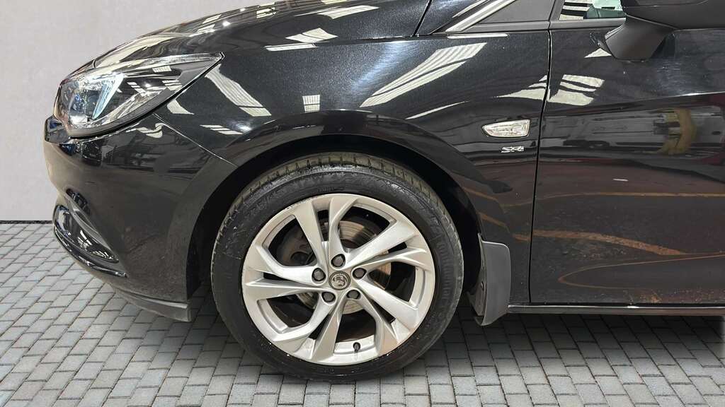 Vauxhall Astra 1.4T 16V 150 Sri Nav 2017 PG66USO Black #5