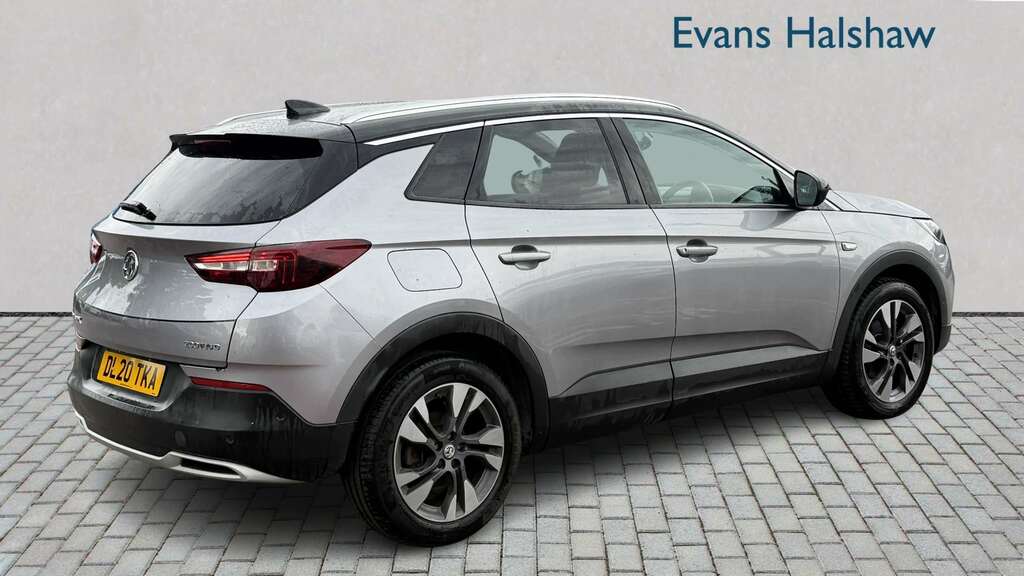 Vauxhall Grandland X 1.2 Turbo Sri Nav Black #7