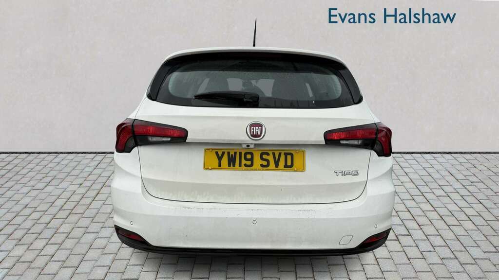 Fiat Tipo 1.6 Multijet Lounge 2019 White #6