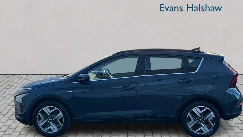 Hyundai Bayon 1.0 Tgdi 120 48V Mhev Premium 2022 Grey #2