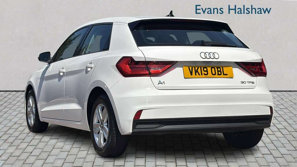 Audi A1 30 Tfsi Se 2019 VK19OBL White #2