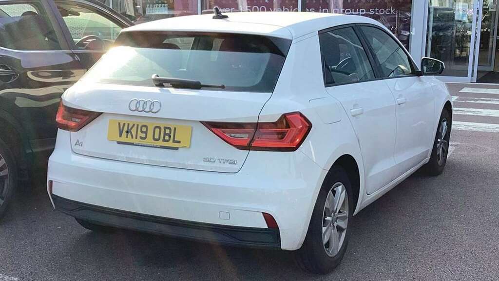 Audi A1 1.5 Tfsi 35 Sport Sportback S Tronic White #2