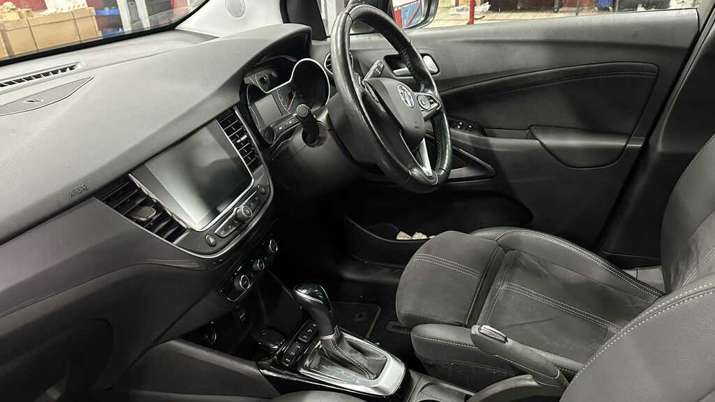 Vauxhall Crossland 1.2 Turbo 130 Ultimate Nav 2021 Green #2