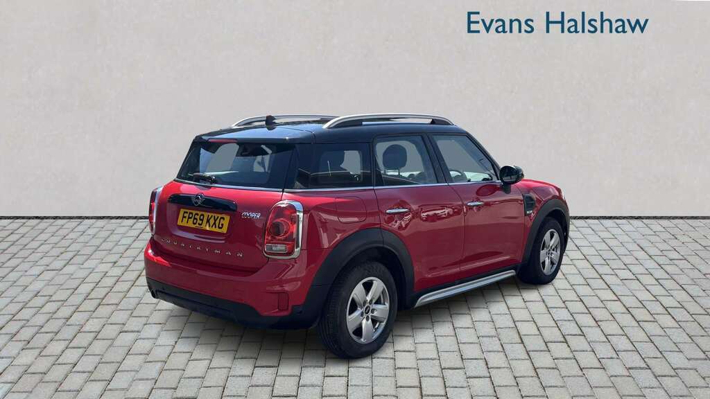 Mini Countryman 1.5 Cooper Classic 2019 FP69KXG Red #3