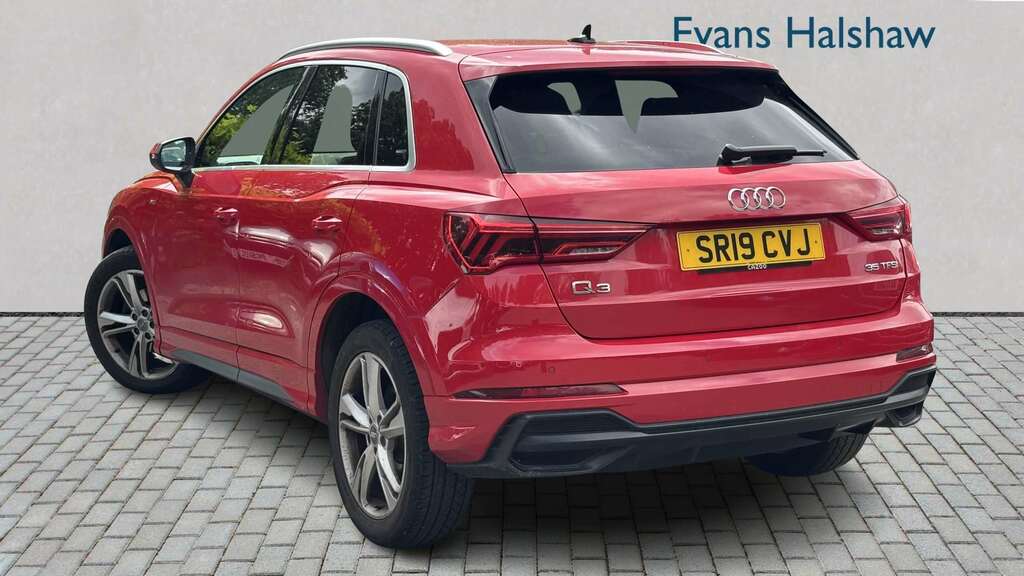 Audi Q3 35 Tfsi S Line 2019 SR19CVJ Red #2