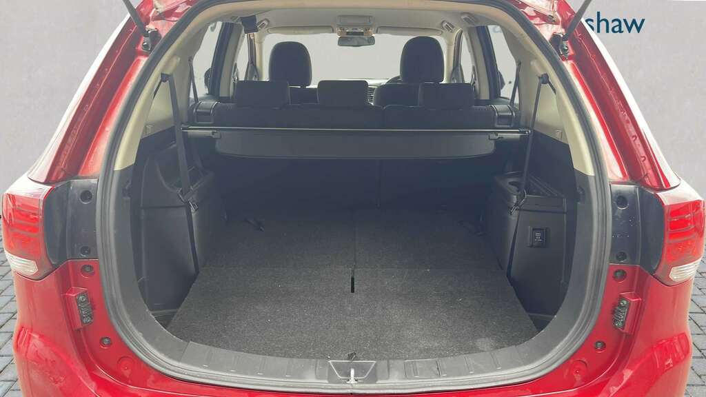 Mitsubishi Outlander 2.0 Design Cvt 2020 Red #4