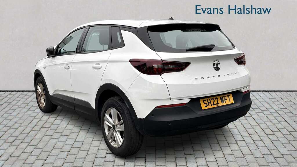 Vauxhall Grandland 1.2 Turbo Design 2022 SH22WFT White #4