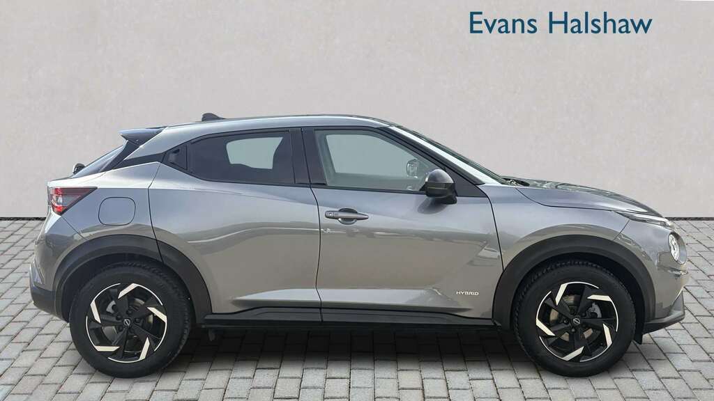 Nissan Juke 1.6 Hybrid N-connecta 2023 EN72XDD Grey #4