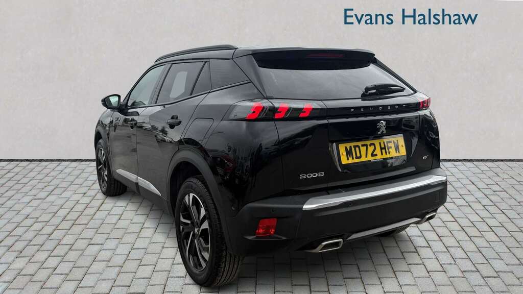 Peugeot 2008 1.2 Puretech 130 Gt Eat8 2023 Black #5