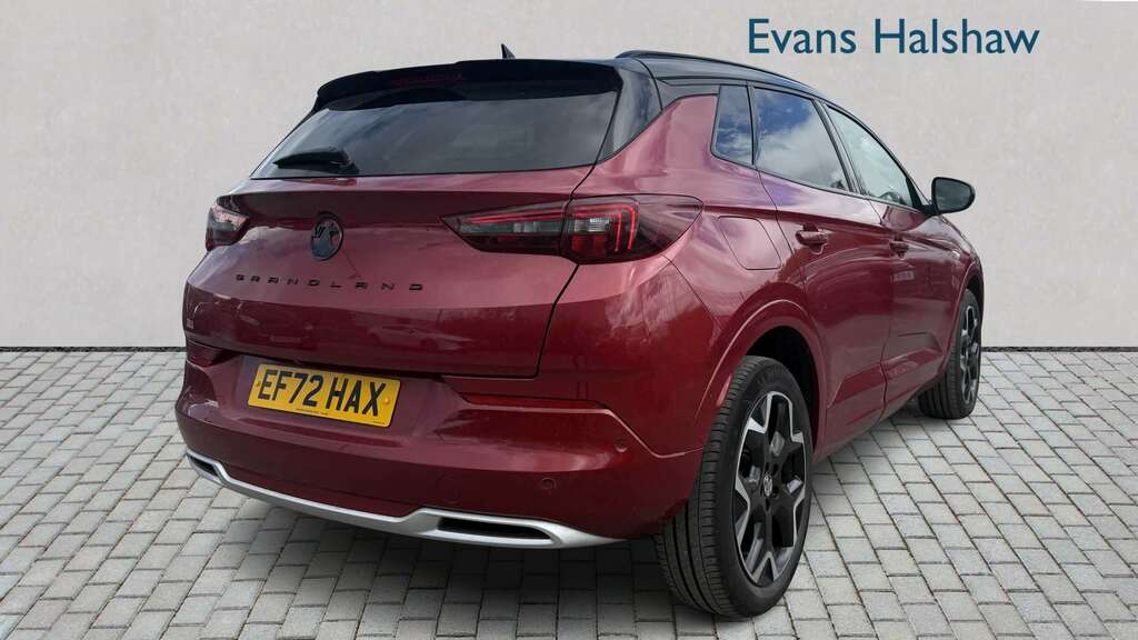Vauxhall Grandland 1.5 Turbo D Ultimate 2023 Red #4