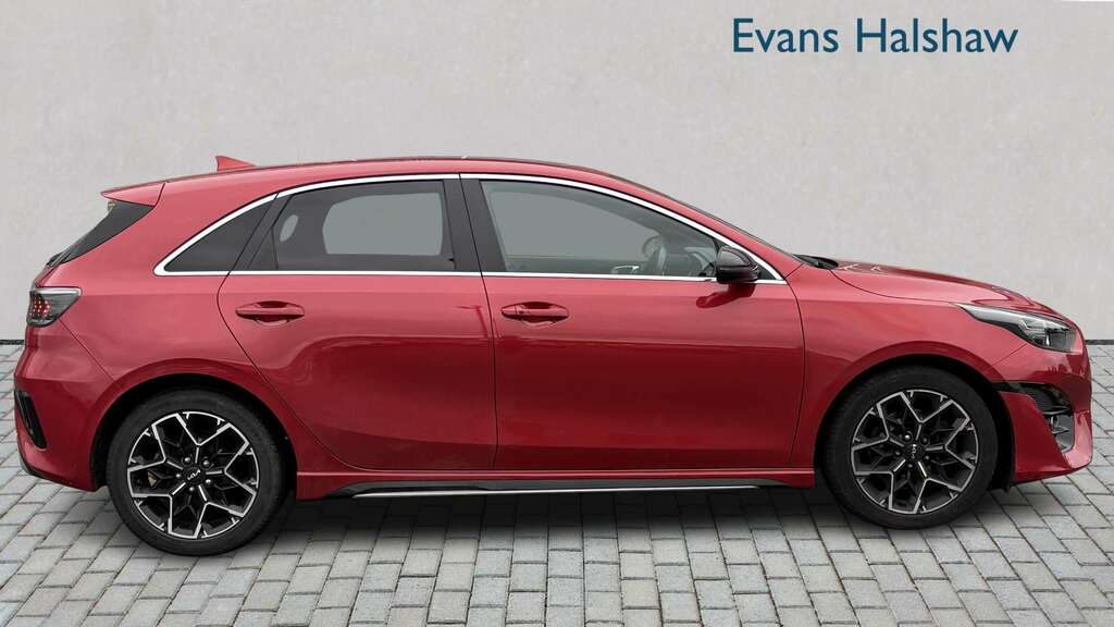 Kia Ceed 1.5T Gdi Isg Gt-line 2022 LD22YMZ Red #4