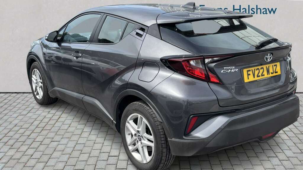 Toyota C-Hr 1.8 Hybrid Icon Cvt 2022 Grey #2