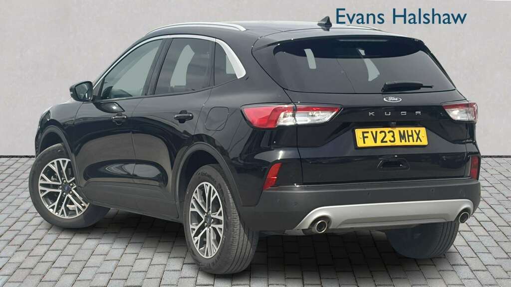 Ford Kuga 1.5 Ecoboost 150 Titanium Edition 2023 FV23MHX Black #2