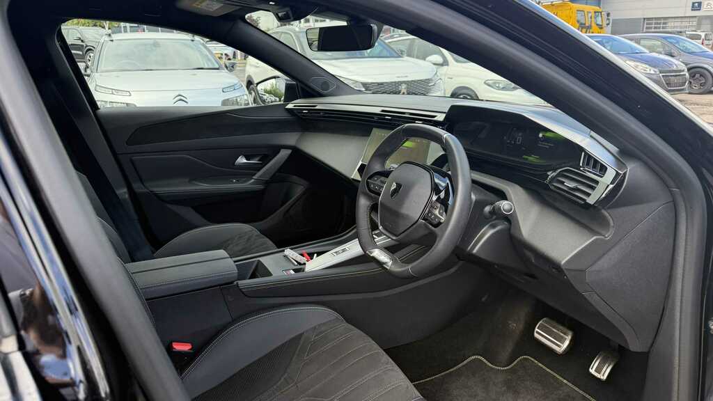 Peugeot 408 1.6 Plug-in Hybrid 225 Gt E-eat8 Black #12
