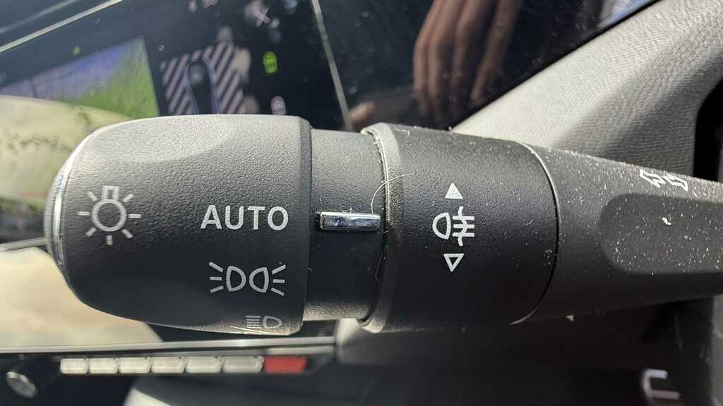 Peugeot 408 1.6 Plug-in Hybrid 225 Gt E-eat8 Black #18