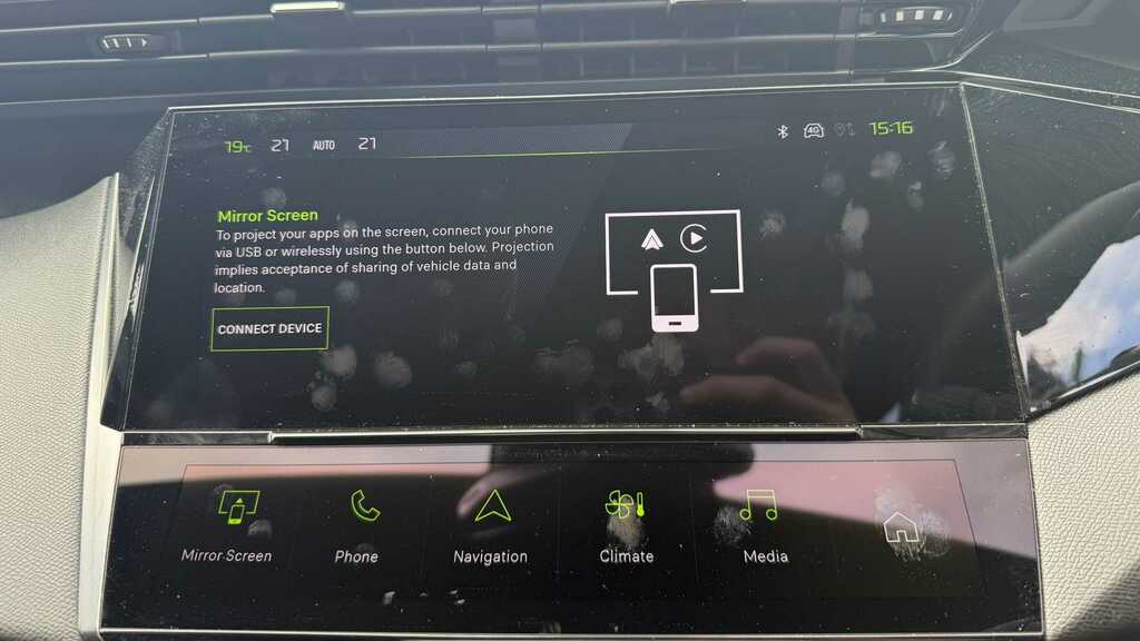 Peugeot 408 1.6 Plug-in Hybrid 225 Gt E-eat8 Black #25