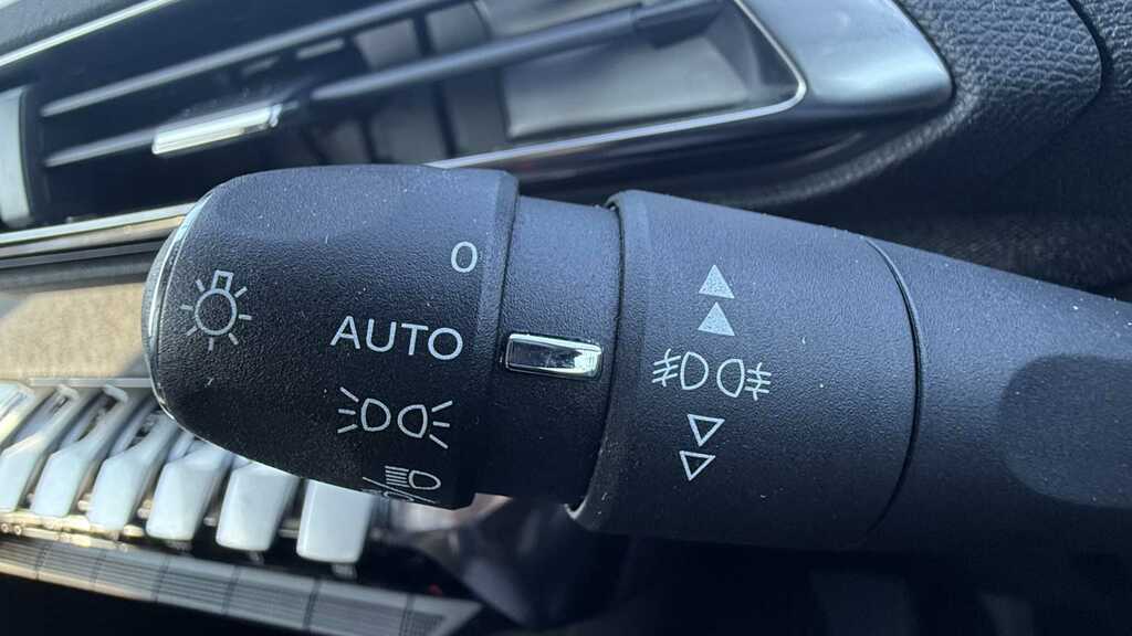 Peugeot 5008 1.5 Bluehdi Gt Line Premium Green #11