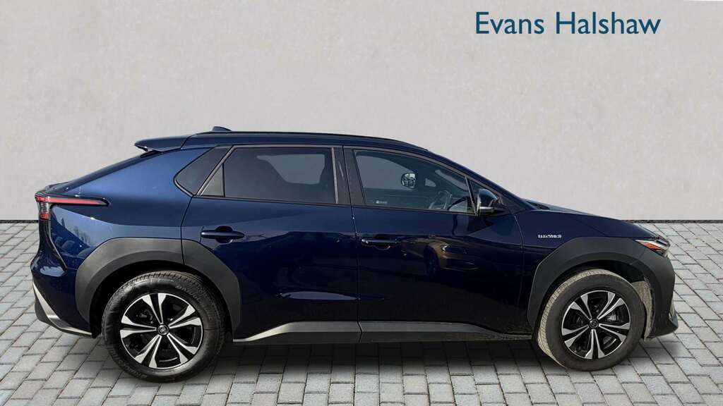 Toyota bZ4X 150Kw Motion 71.4Kwh 11Kw 2024 Blue #5