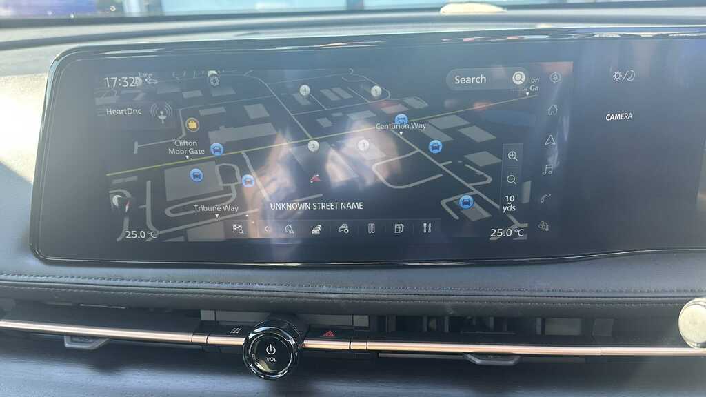 Nissan Ariya 178Kw Evolve 87Kwh 22Kwch Black #16