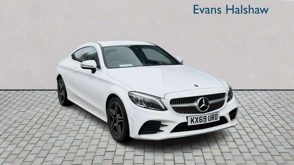Mercedes-Benz C Class C300d Amg Line Premium 9G-tronic 2019 White