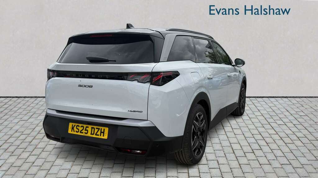 Peugeot 5008 1.2 Hybrid 136 Gt E-dsc6 2025 White #6