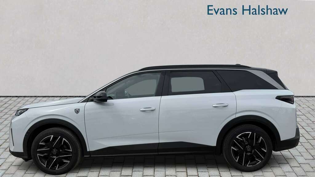 Peugeot 5008 1.2 Hybrid 136 Gt E-dsc6 2025 White #4