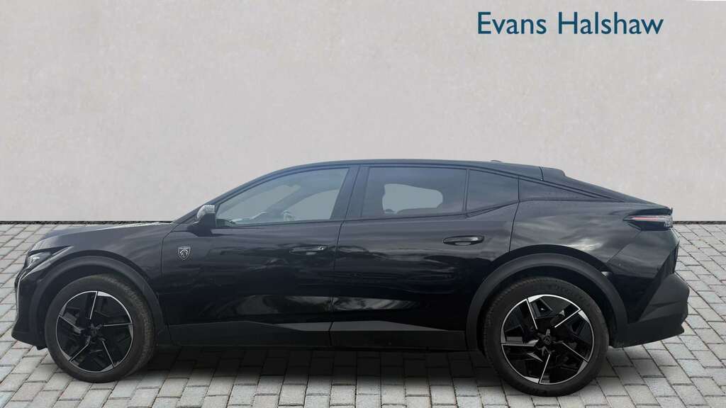 Peugeot 408 158Kw Gt 58Kwh 2025 Black #4