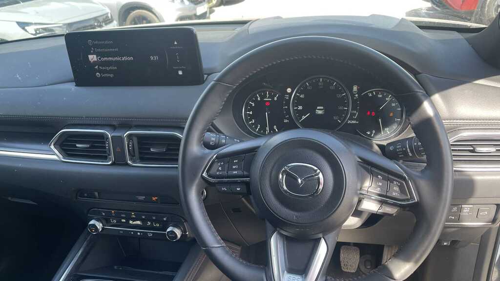 Mazda CX-5 2.0 E-skyactiv G Mhev Homura 2025 Grey #4