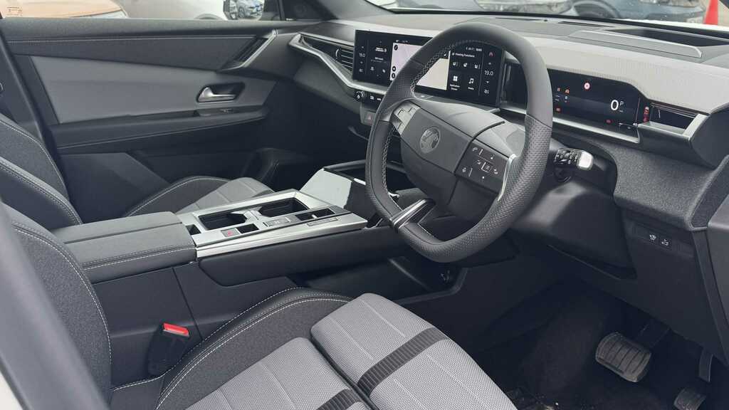 Vauxhall Grandland 1.2 Ultimate Suv Hybrid E Dct White #8