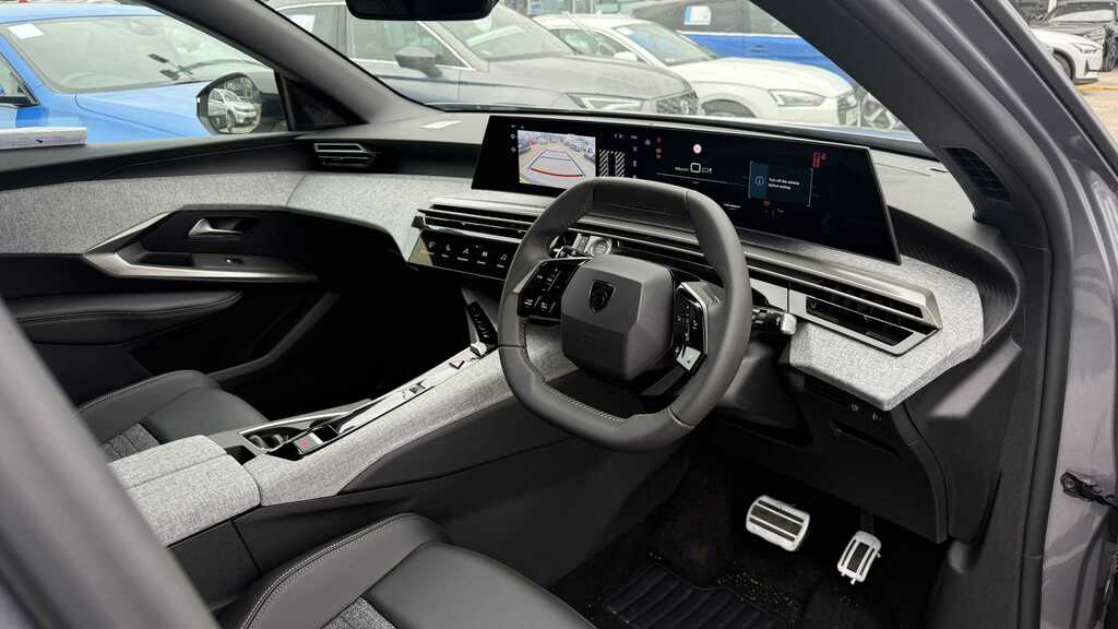 Peugeot 3008 1.2 Hybrid 145 Gt E-dsc6 Black #13