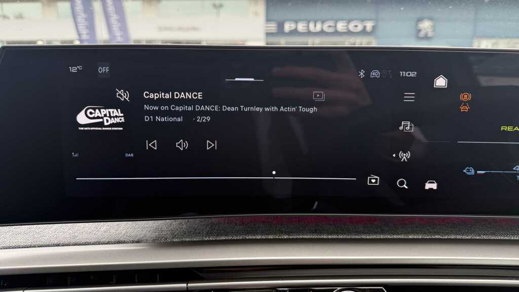 Peugeot 3008 1.2 Hybrid 145 Gt E-dsc6 Black #22