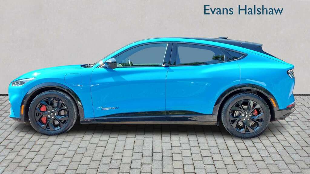 Ford Mustang Mach-E 258Kw Premium 91Kwh Awd 2023 EK73UJO Blue #4