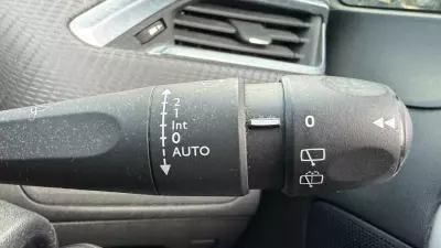 Peugeot 2008 1.2 Puretech Allure Premium Suv #17