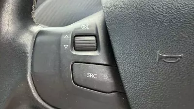 Peugeot 2008 1.2 Puretech Allure Premium Suv #15