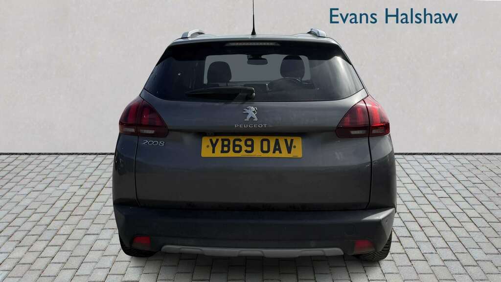 Peugeot 2008 1.2 Puretech Allure Premium Suv Grey #7