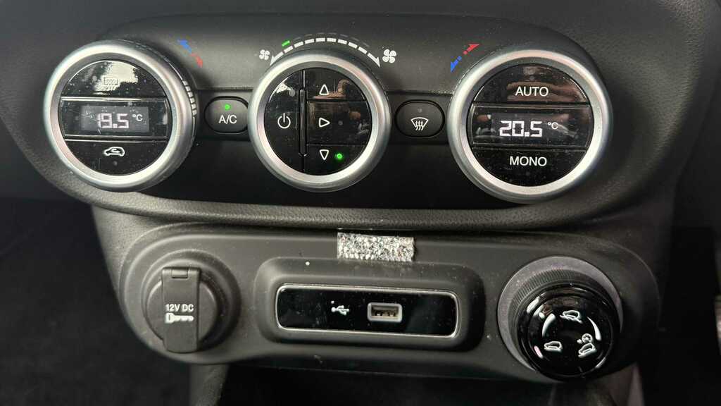 Fiat 500L 500L City Cross Blue #9