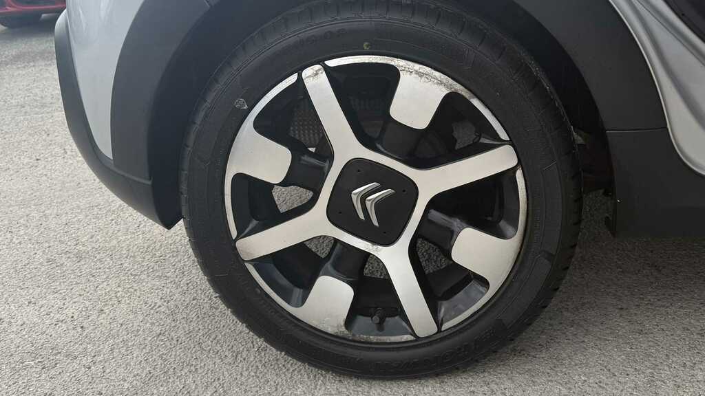 Citroen C3 1.2 Puretech 82 Flair Nav Edition 2018 Silver #4