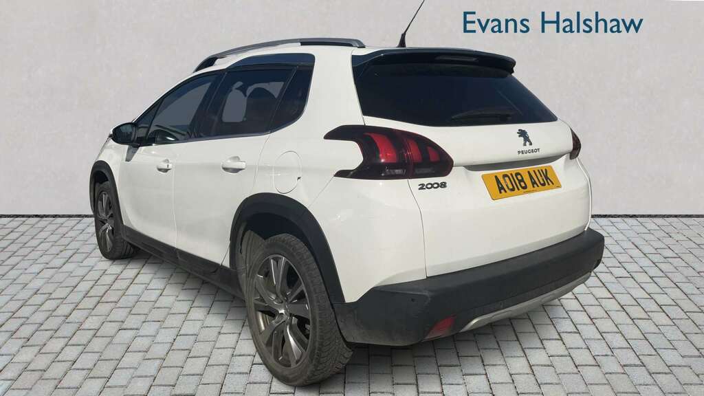 Peugeot 2008 1.2 Puretech 110 Allure Eat6 2018 White #4