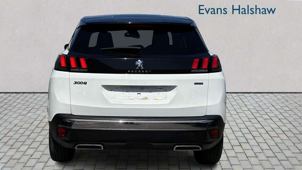Peugeot 3008 1.2 Puretech Active 2017 White #5