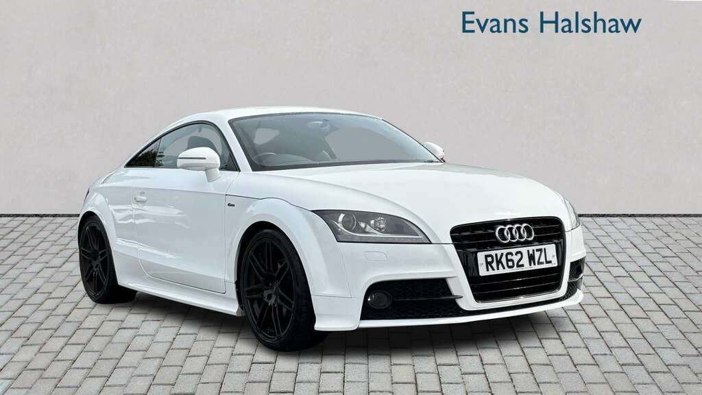 Audi TT 2.0T Fsi Black Edition 2012 White