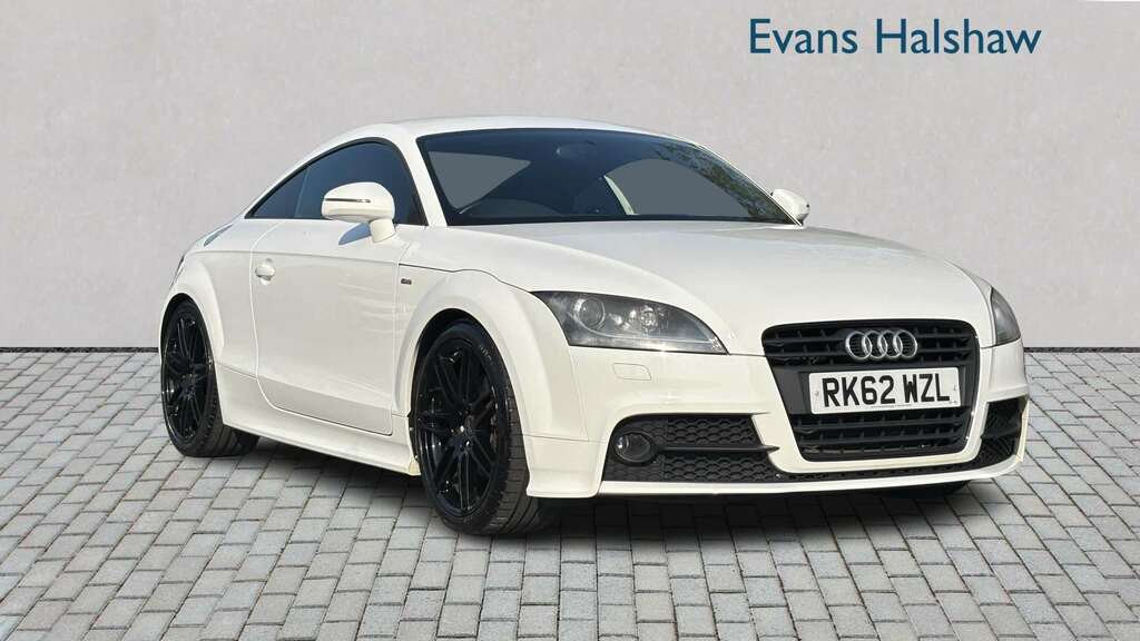 Audi TT 2.0T Fsi Black Edition 2012 White