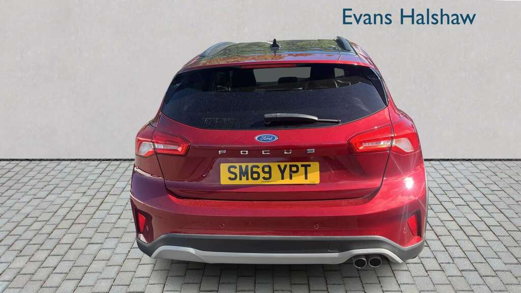 Ford Focus 1.0 Ecoboost 125 Active 2020 Red #2